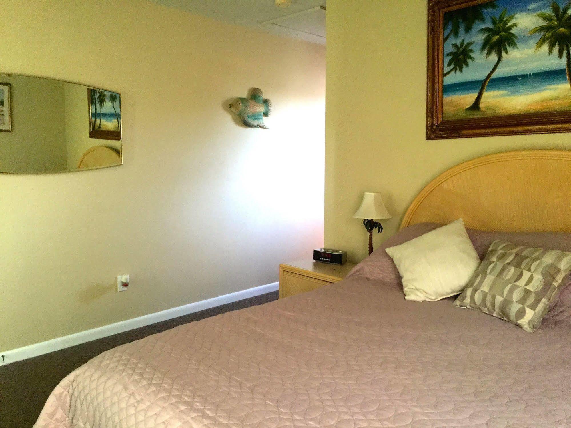 Mellon Patch Inn Port St. Lucie ภายนอก รูปภาพ